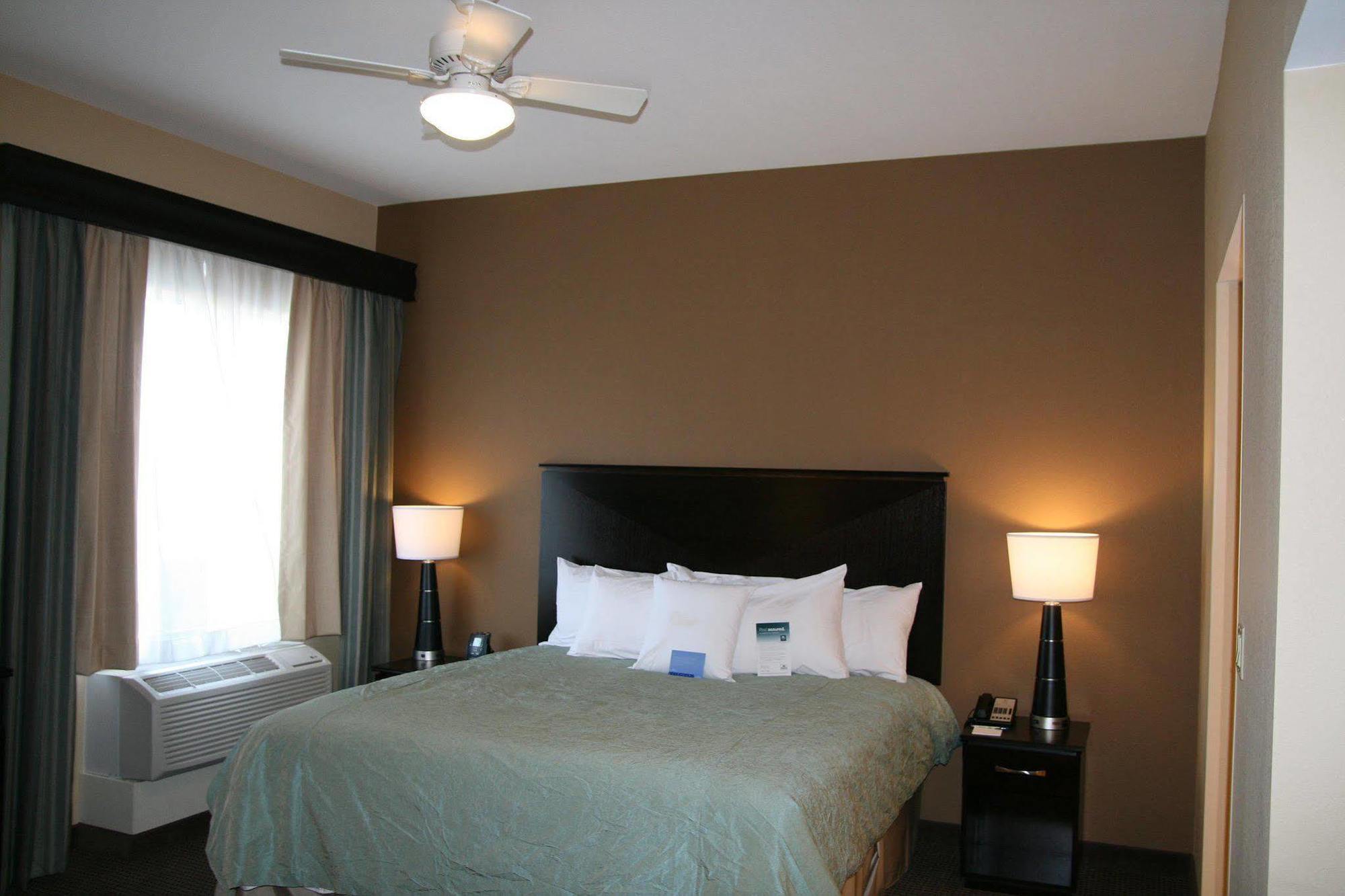 Homewood Suites By Hilton Phoenix Chandler Fashion Center Room photo